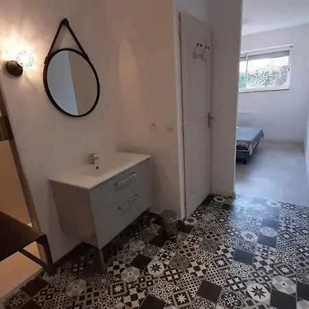 De La Mariee A 7mn Du Puy Du F0u Gæstehus Chambretaud